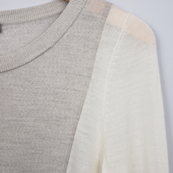 A-K-R-I-S-  •punto 100% Wool Color Blocked Sweater - Picture 6 of 8